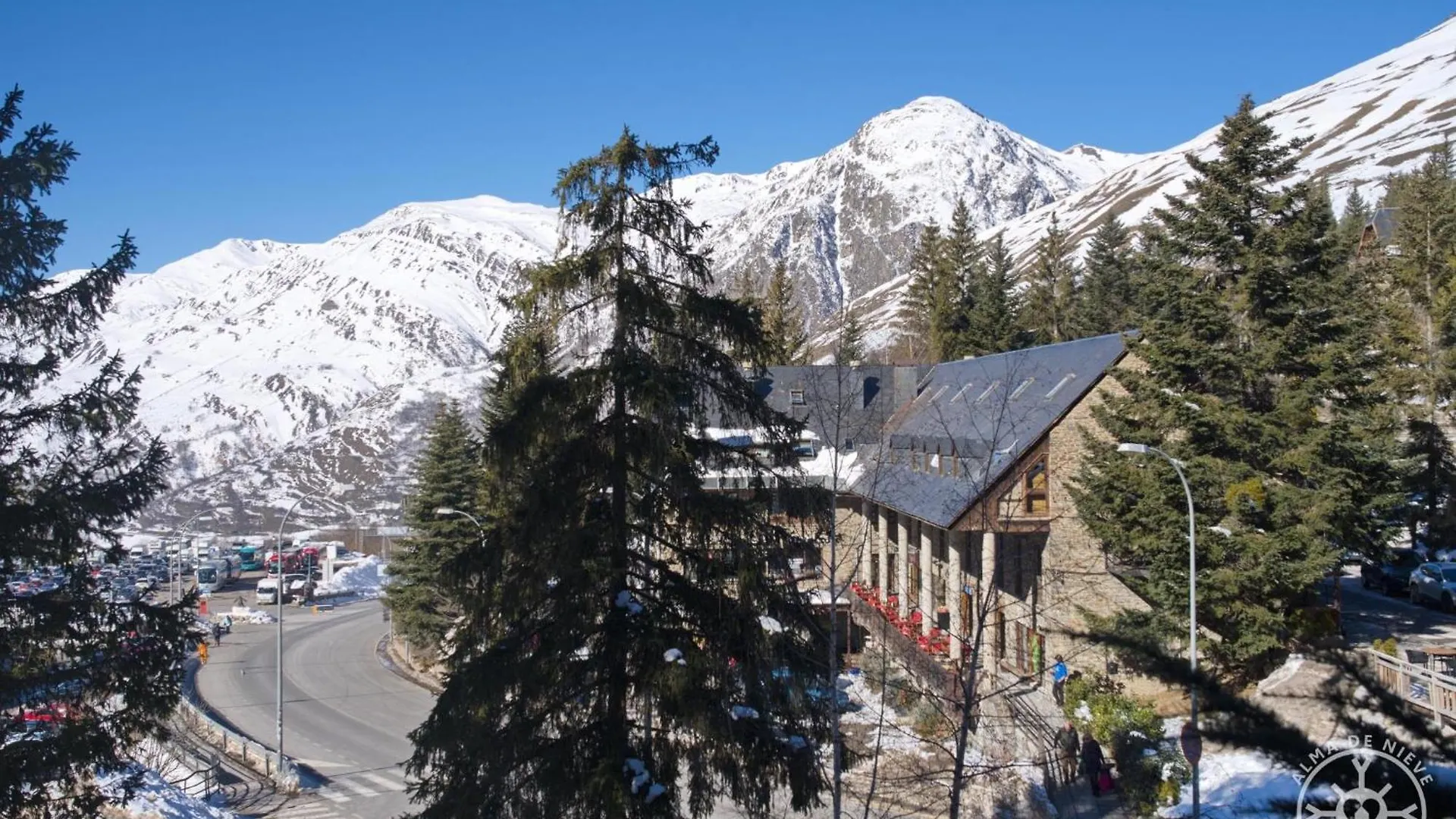 Liebre De Alma De Nieve Apartment Naut Aran Spain